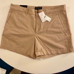 Banana Republic Shorts sz 10 NWT